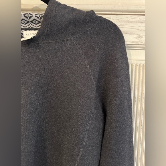 ASPEN Womens Fair Isle Gray Hooded Ski Sweater Size Small - Picture 10 of 15